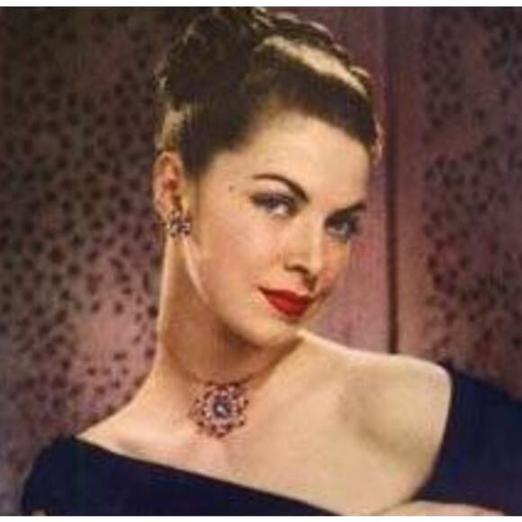 Victorian Crystal & Rhinestone Double Pendant Necklace - Picture 14 of 14